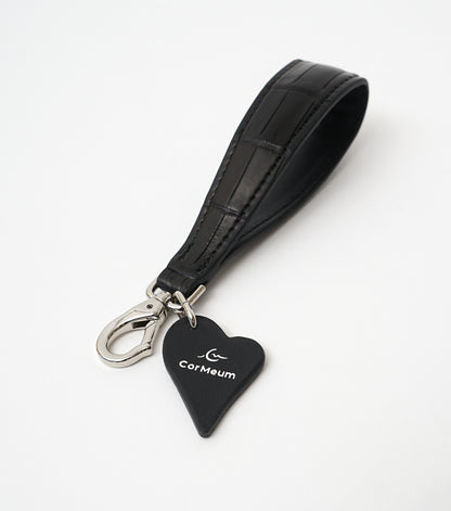 CROCODILE LEATHER MATTE BALCK KEY STRAP[BLACK HEART CHARM]