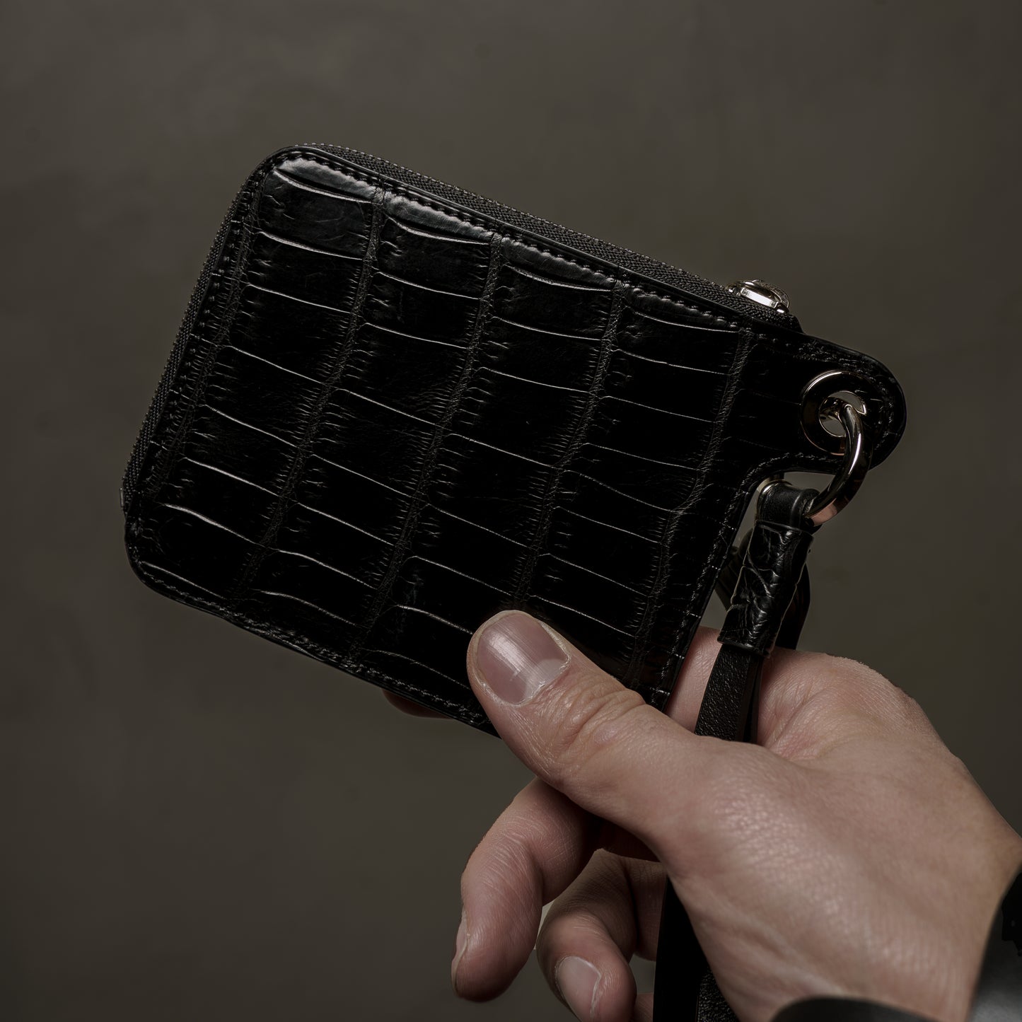 CROCODILE LEATHER MATTE BLACK EYELET DESIGN ZIPPER WALLET