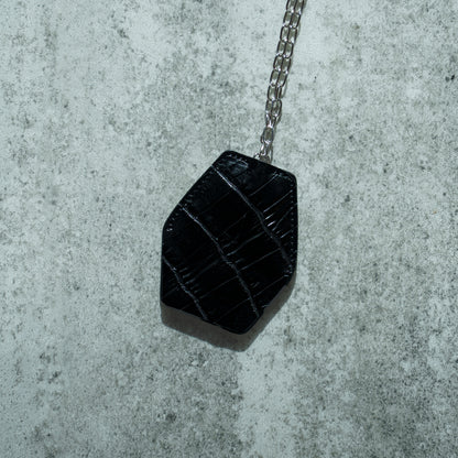 CROCODILE LEATHER MATTE BLACK KEY NECKLACE[NFC]