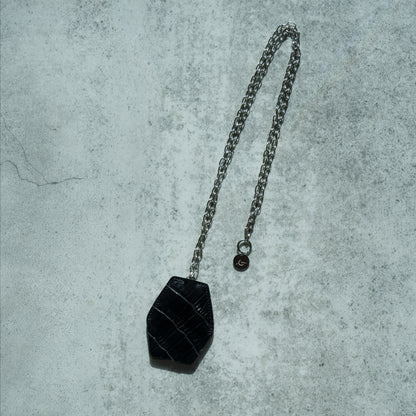 CROCODILE LEATHER MATTE BLACK KEY NECKLACE[NFC]