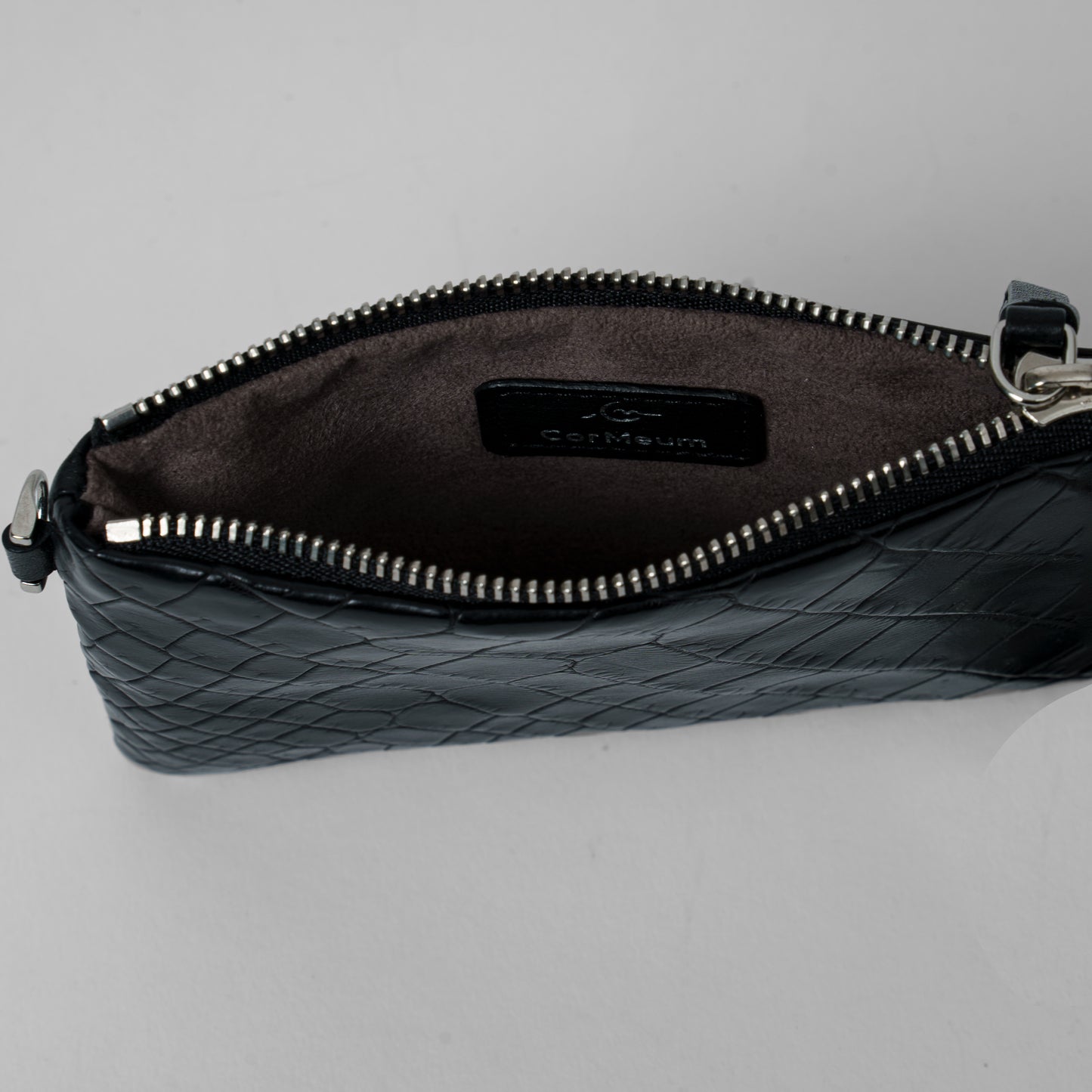 CROCODILE LEATHER MATTE BLACK FLAT POUCH