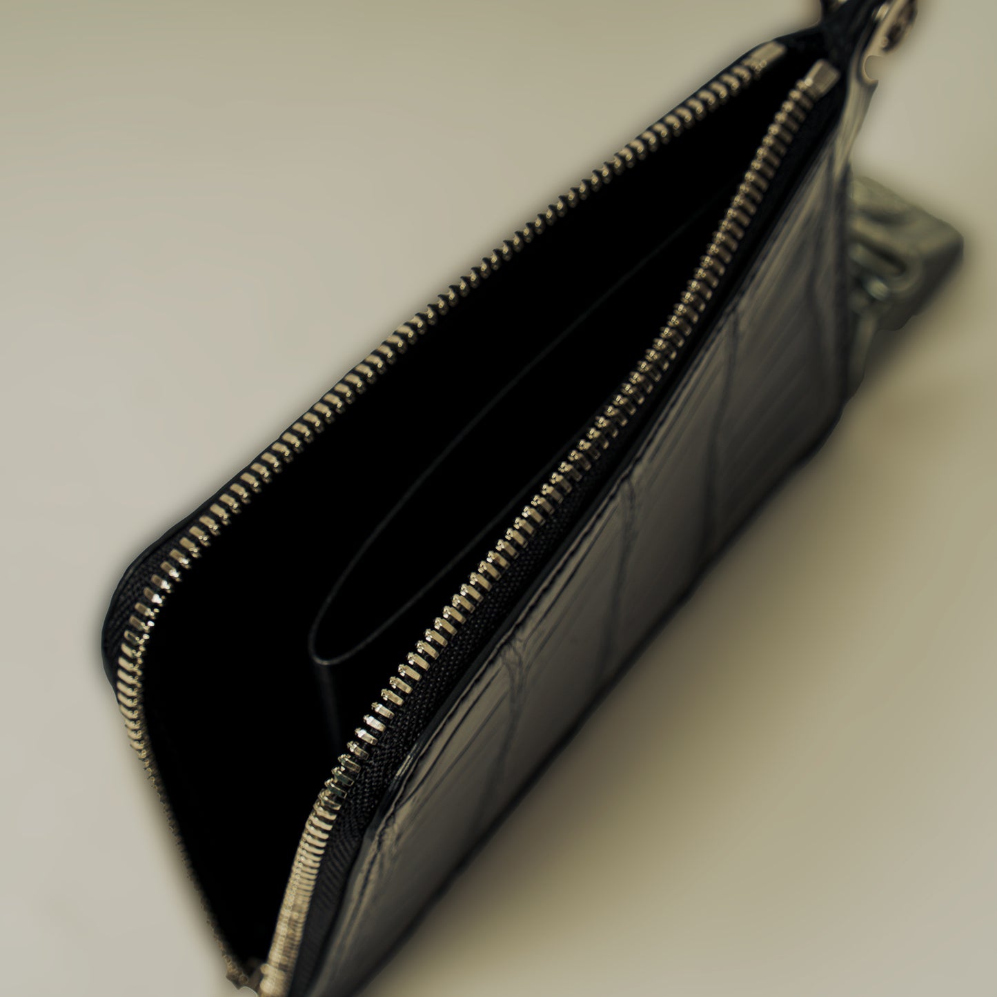 CROCODILE LEATHER MATTE BLACK EYELET DESIGN ZIPPER WALLET