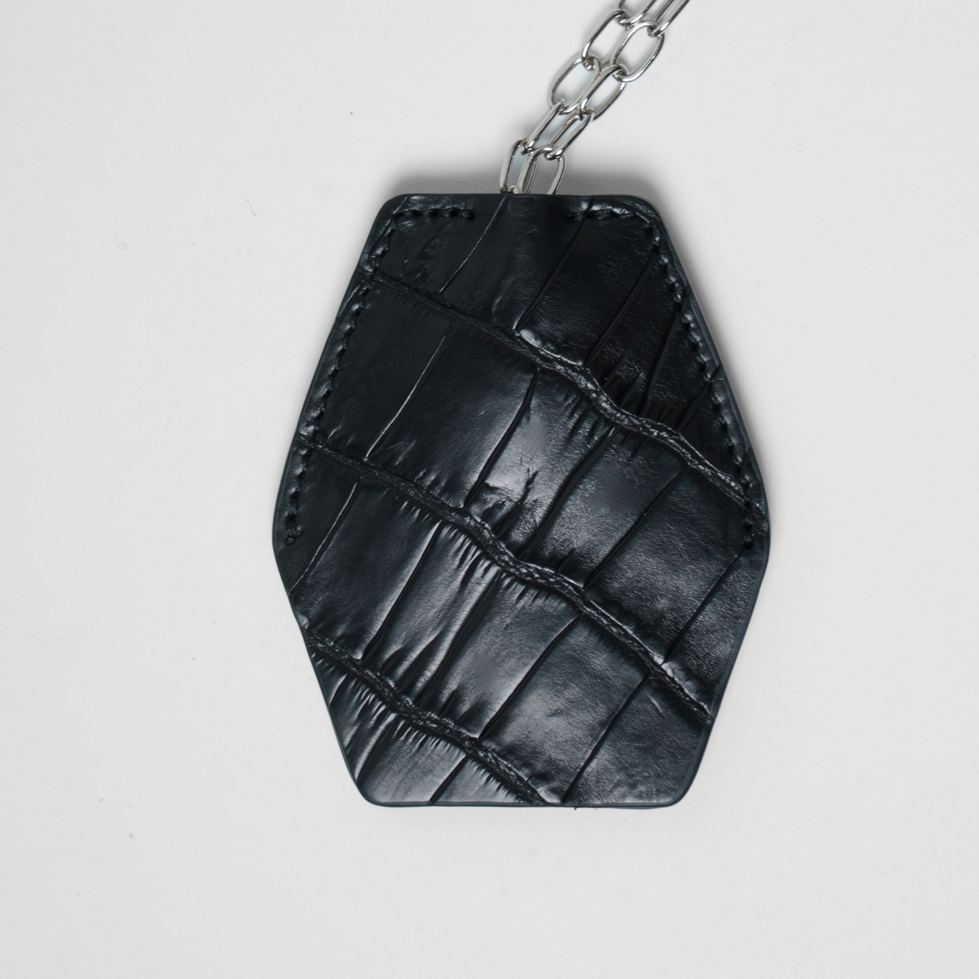 CROCODILE LEATHER MATTE BLACK KEY NECKLACE[NFC] – cormeum