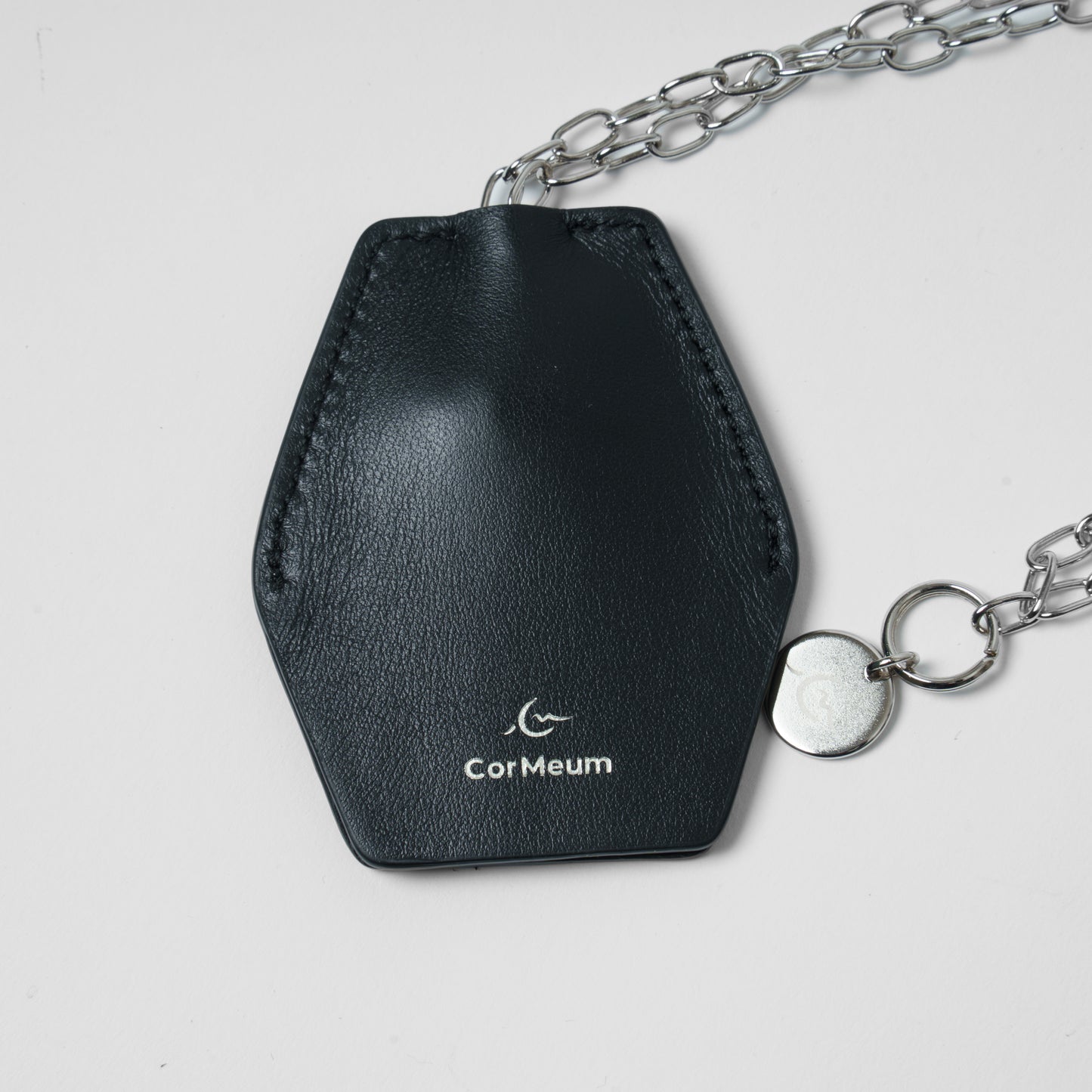 CROCODILE LEATHER MATTE BLACK KEY NECKLACE[NFC]