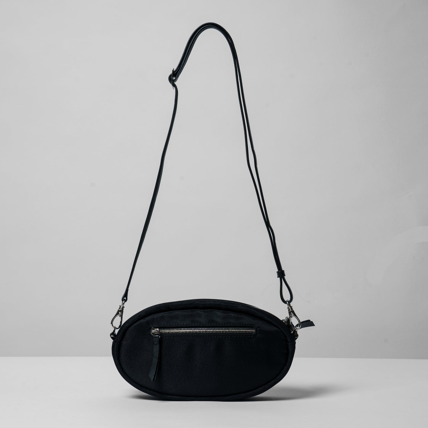 CROCODILE LEATHER MATTE BLACK OVAL SHOULDER BAG